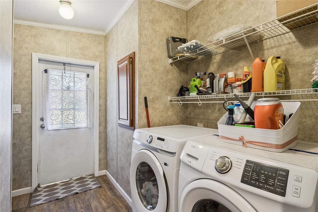 Activo con contrato: $195,000 (3 camas, 3 baños, 1728 Pies cuadrados)