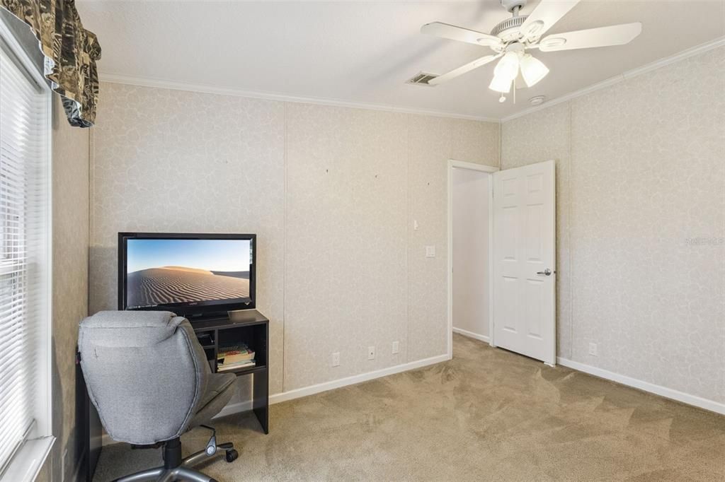 Activo con contrato: $195,000 (3 camas, 3 baños, 1728 Pies cuadrados)