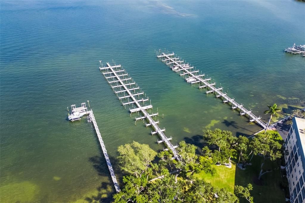 На продажу: $849,000 (2 спален, 2 ванн, 1267 Квадратных фут)