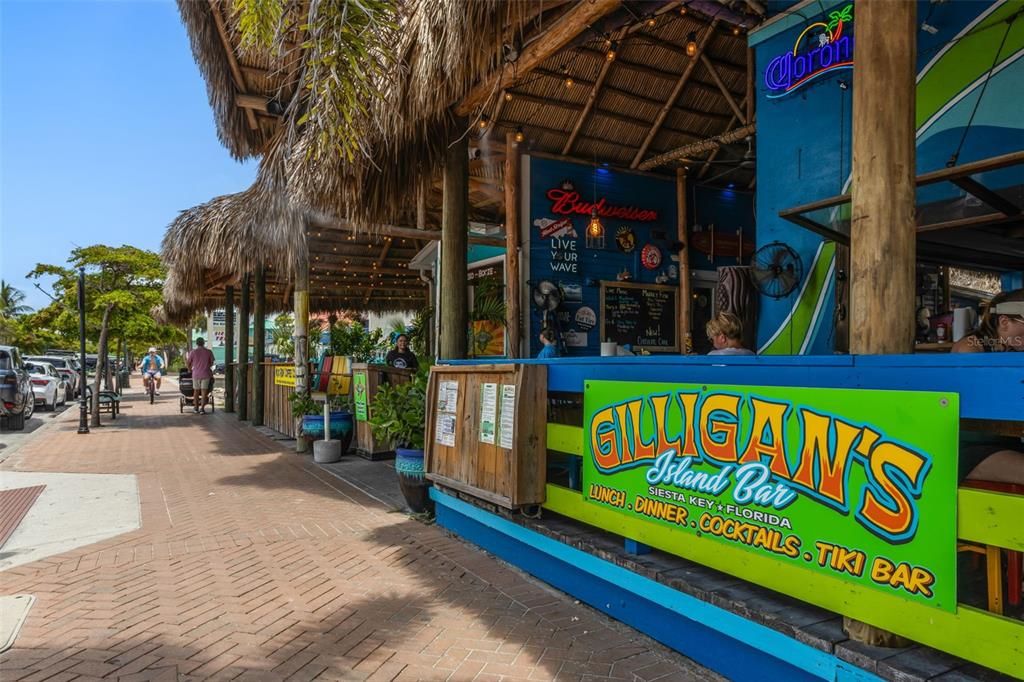 На продажу: $849,000 (2 спален, 2 ванн, 1267 Квадратных фут)