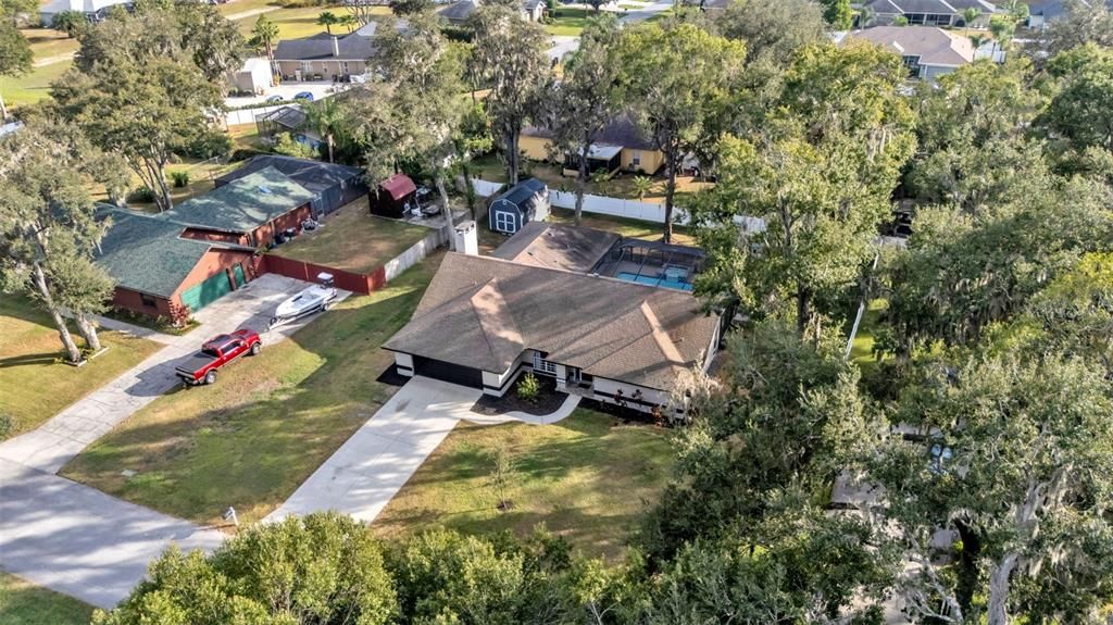 合同活跃: $440,000 (4 贝兹, 2 浴室, 2384 平方英尺)