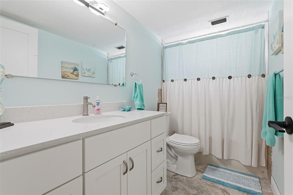 For Sale: $425,000 (2 beds, 2 baths, 1752 Square Feet)