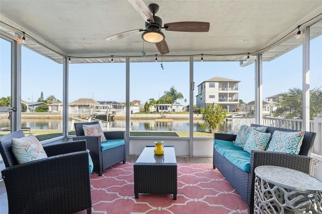 For Sale: $425,000 (2 beds, 2 baths, 1752 Square Feet)