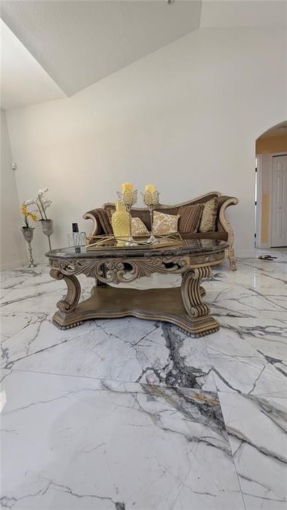 В аренду: $2,100 (3 спален, 2 ванн, 1752 Квадратных фут)