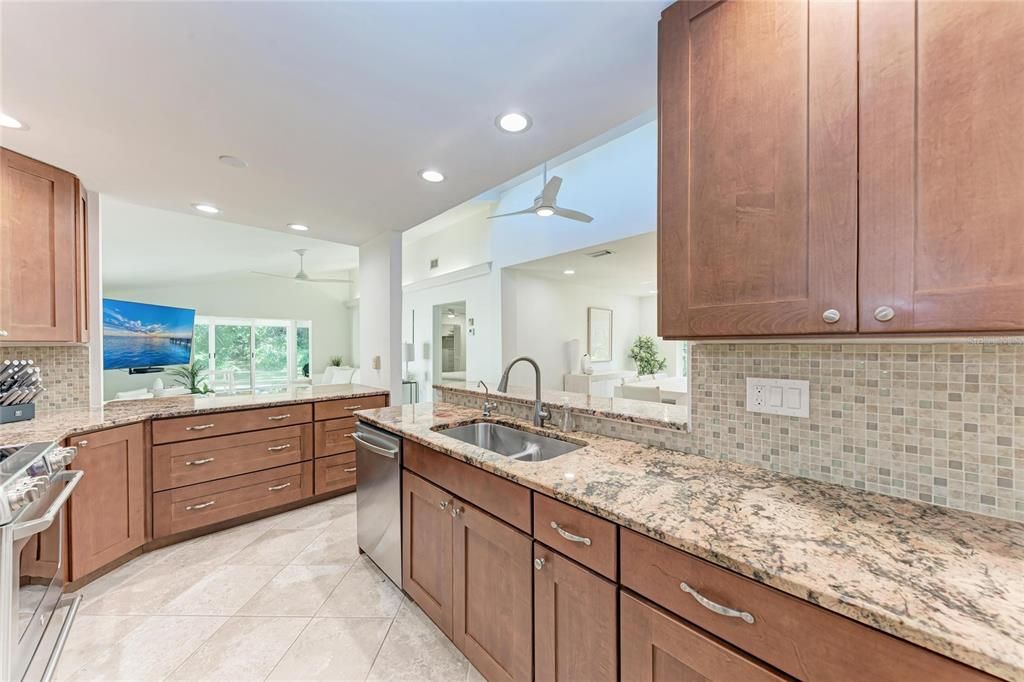 For Sale: $537,900 (3 beds, 2 baths, 2099 Square Feet)