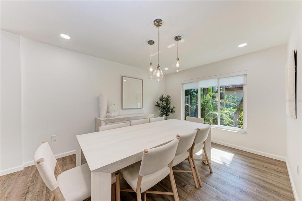 For Sale: $537,900 (3 beds, 2 baths, 2099 Square Feet)