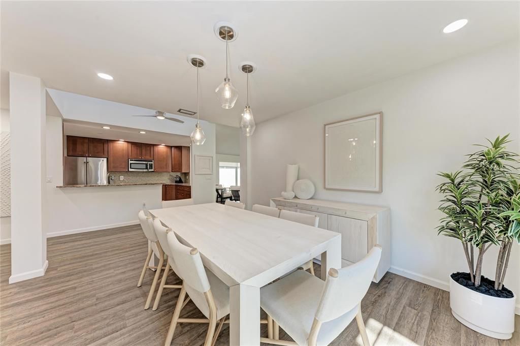 For Sale: $537,900 (3 beds, 2 baths, 2099 Square Feet)