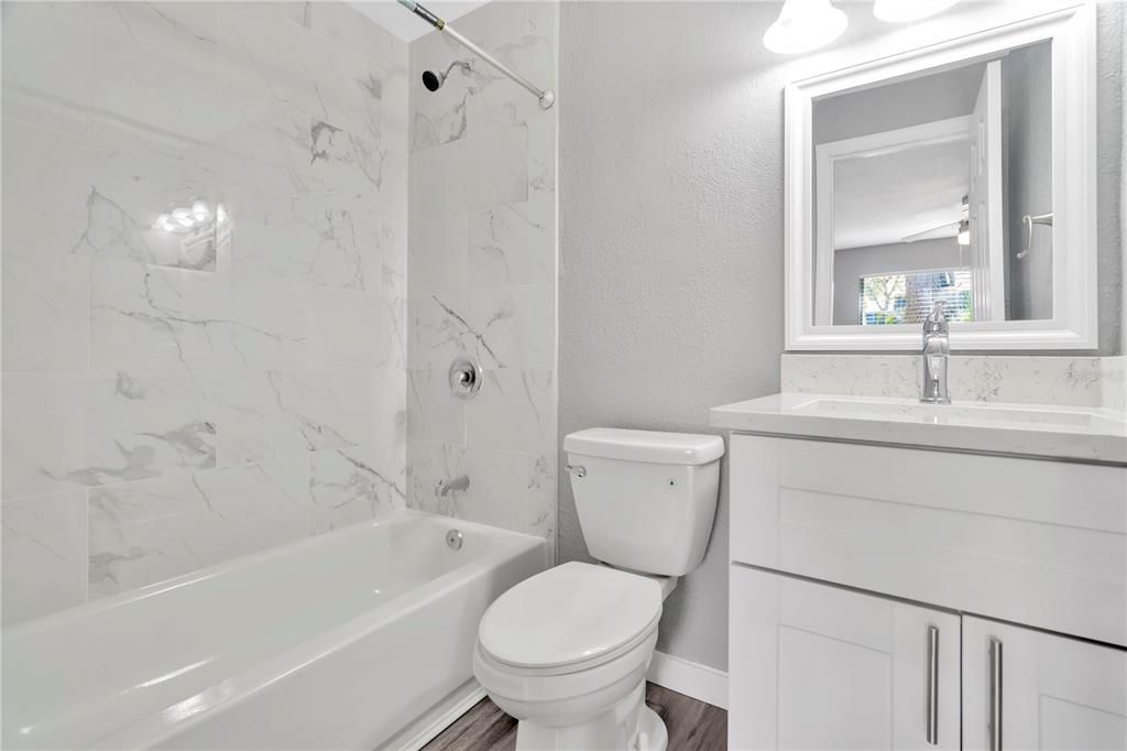 出租: $1,195 (0 贝兹, 1 浴室, 5653 平方英尺)