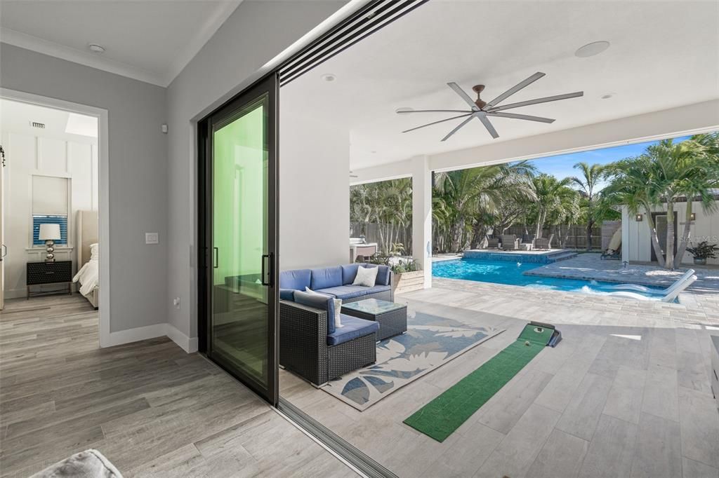 Activo con contrato: $1,595,000 (5 camas, 3 baños, 2484 Pies cuadrados)