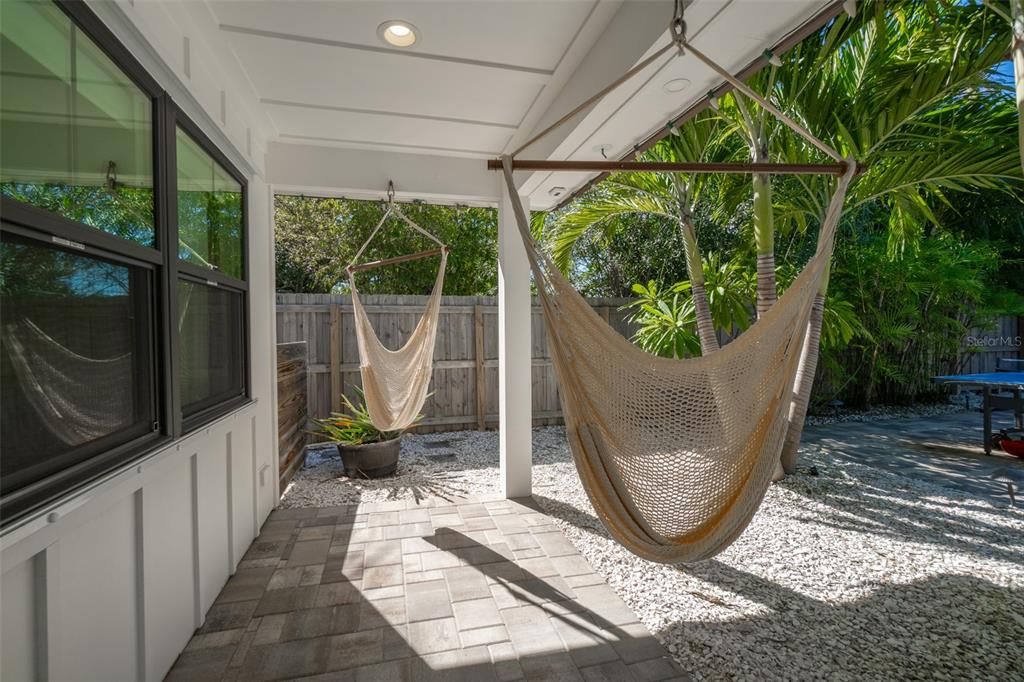 Activo con contrato: $1,595,000 (5 camas, 3 baños, 2484 Pies cuadrados)