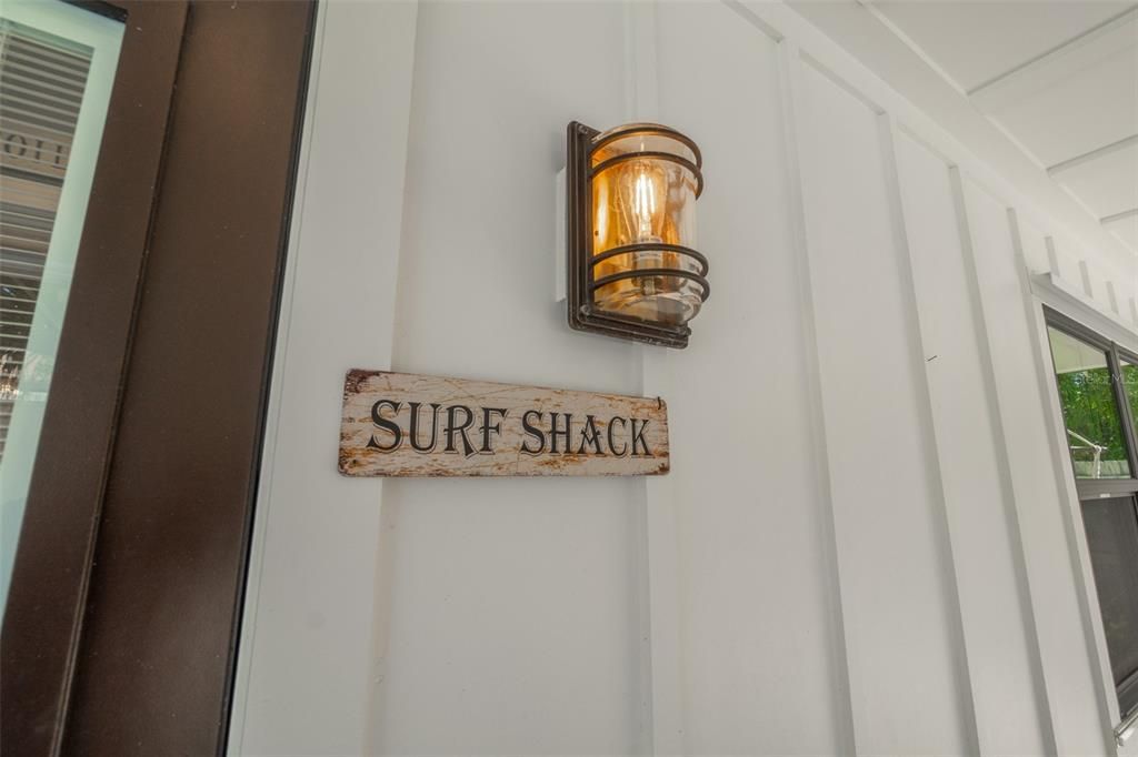 Activo con contrato: $1,595,000 (5 camas, 3 baños, 2484 Pies cuadrados)