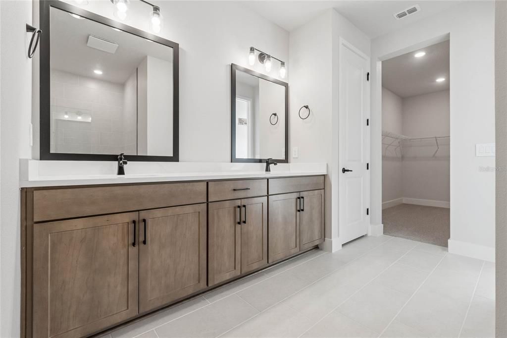 For Sale: $499,990 (2 beds, 2 baths, 1748 Square Feet)