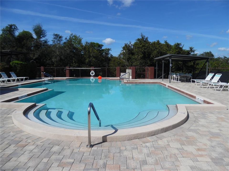 En Venta: $260,000 (3 camas, 2 baños, 1387 Pies cuadrados)