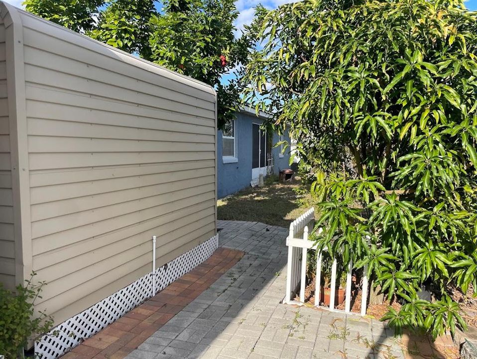 En Venta: $260,000 (3 camas, 2 baños, 1387 Pies cuadrados)