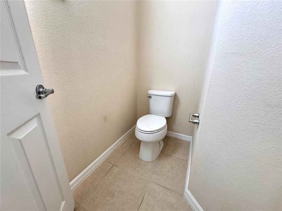 En Renta: $2,850 (4 camas, 3 baños, 2840 Pies cuadrados)