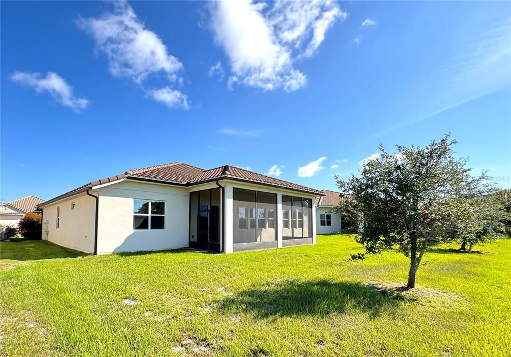 En Renta: $2,850 (4 camas, 3 baños, 2840 Pies cuadrados)