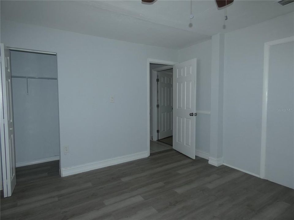 For Sale: $225,000 (3 beds, 2 baths, 960 Square Feet)