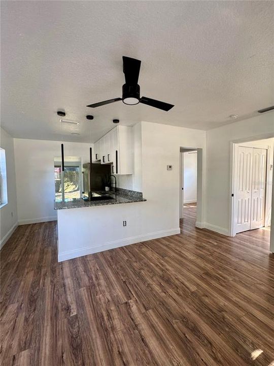 En Venta: $149,900 (2 camas, 1 baños, 680 Pies cuadrados)