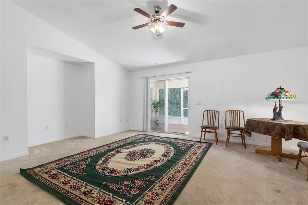 待售: $274,999 (3 贝兹, 2 浴室, 1636 平方英尺)