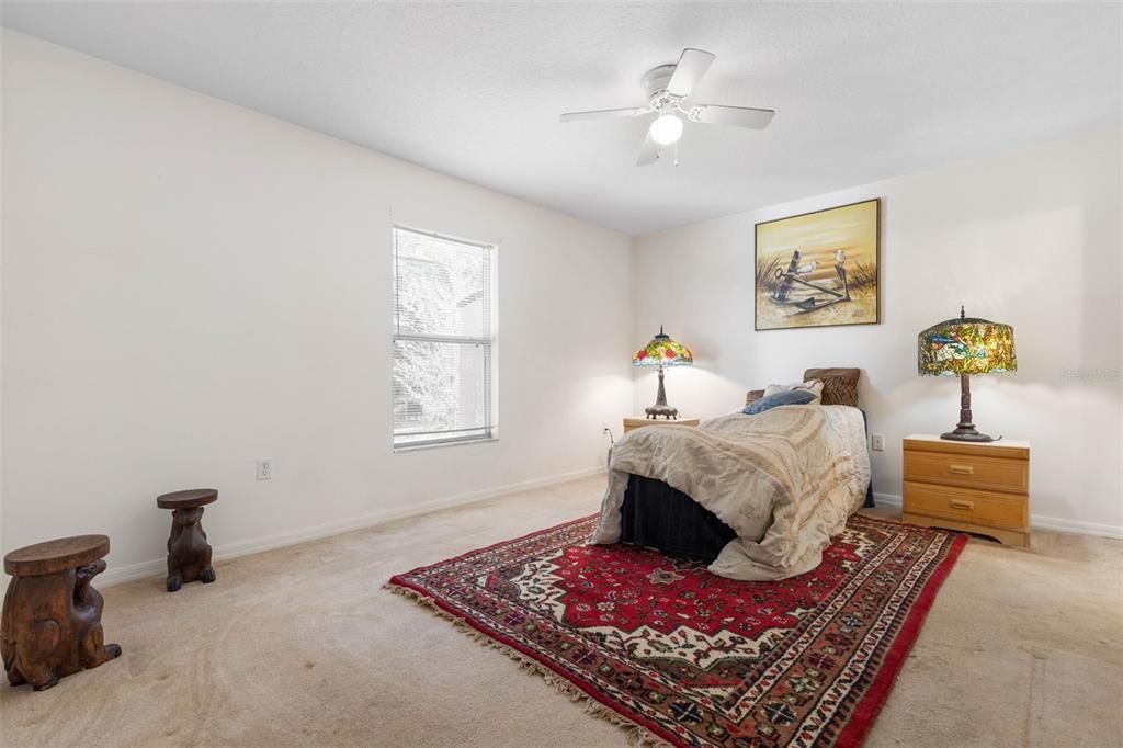 待售: $274,999 (3 贝兹, 2 浴室, 1636 平方英尺)