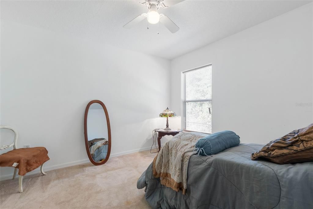 待售: $274,999 (3 贝兹, 2 浴室, 1636 平方英尺)