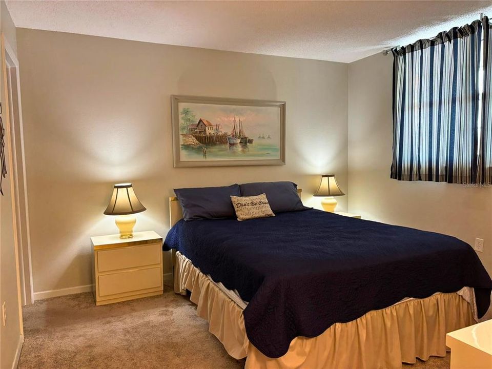 На продажу: $569,000 (2 спален, 2 ванн, 935 Квадратных фут)