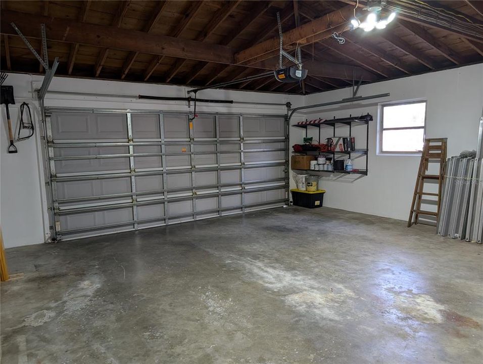 待售: $649,000 (4 贝兹, 2 浴室, 2011 平方英尺)