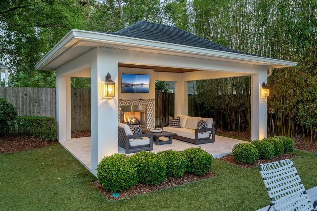 For Sale: $3,250,000 (5 beds, 5 baths, 4296 Square Feet)