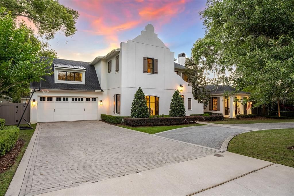 For Sale: $3,250,000 (5 beds, 5 baths, 4296 Square Feet)