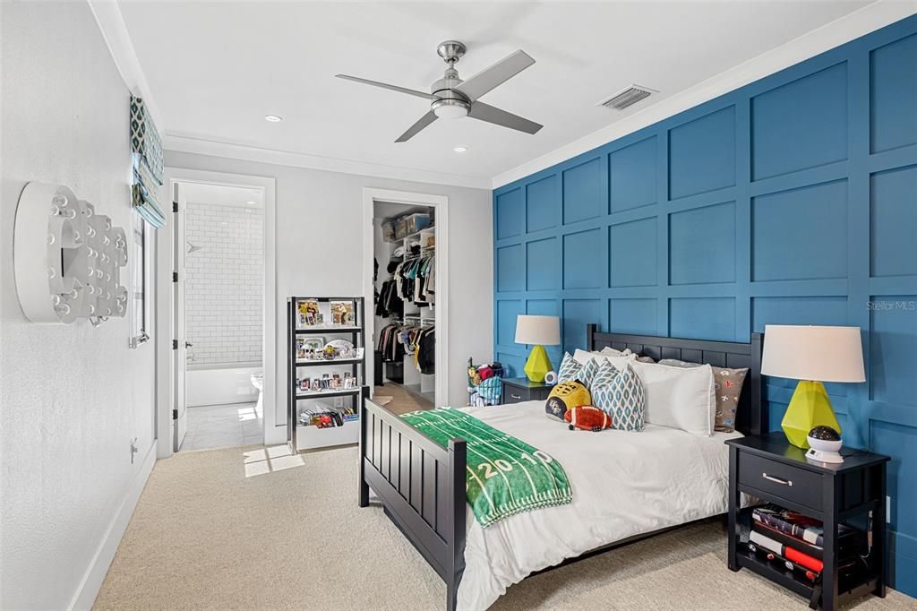 For Sale: $3,250,000 (5 beds, 5 baths, 4296 Square Feet)