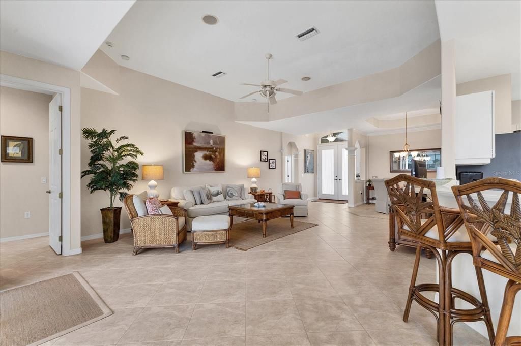 待售: $495,000 (3 贝兹, 2 浴室, 1853 平方英尺)