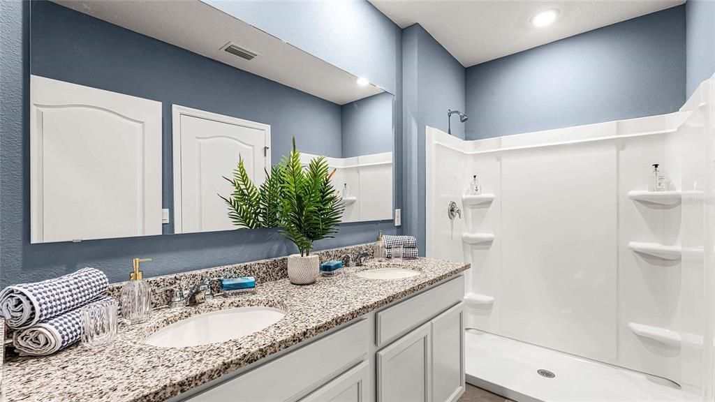 Active With Contract: $349,990 (4 beds, 2 baths, 1665 Square Feet)