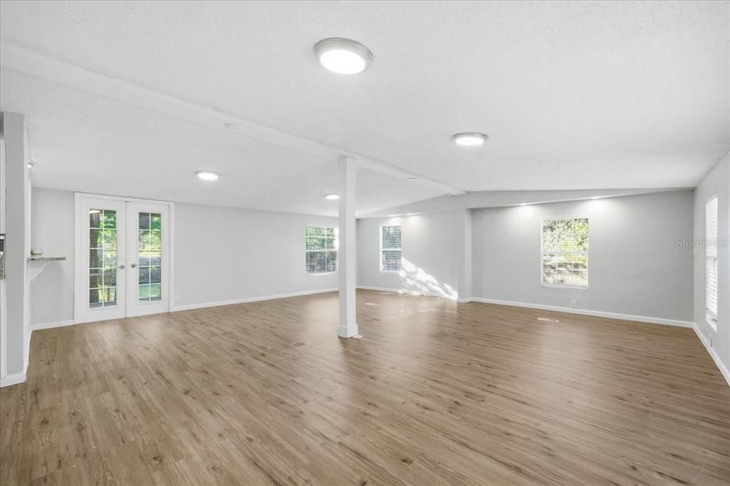 En Venta: $250,000 (3 camas, 2 baños, 1288 Pies cuadrados)