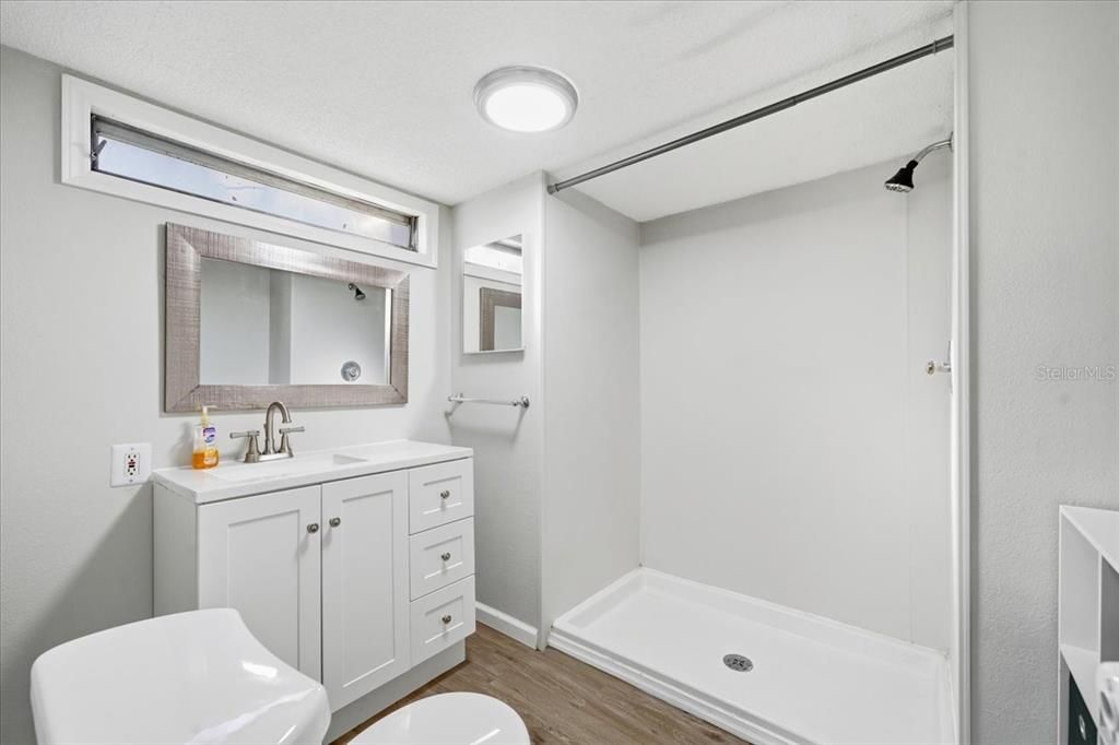 En Venta: $250,000 (3 camas, 2 baños, 1288 Pies cuadrados)