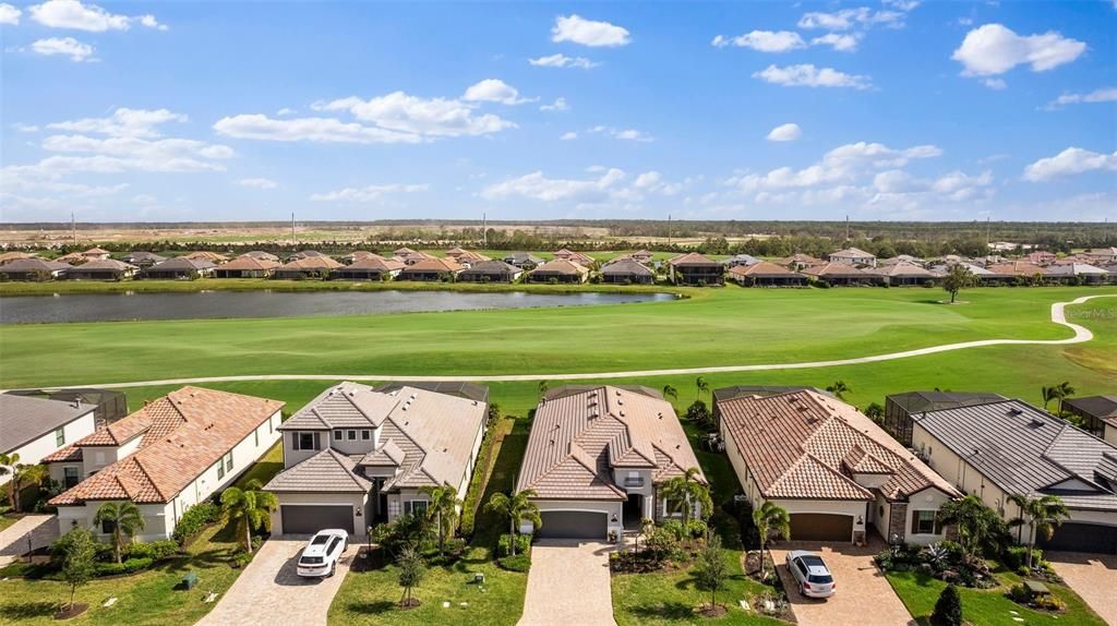 For Sale: $899,000 (4 beds, 2 baths, 2248 Square Feet)