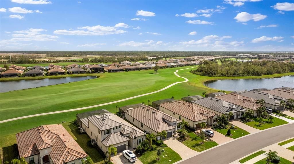 For Sale: $899,000 (4 beds, 2 baths, 2248 Square Feet)