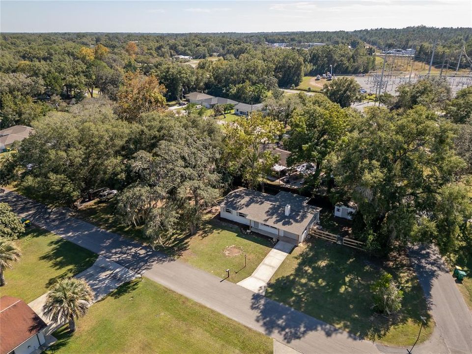 Activo con contrato: $225,000 (3 camas, 2 baños, 1252 Pies cuadrados)