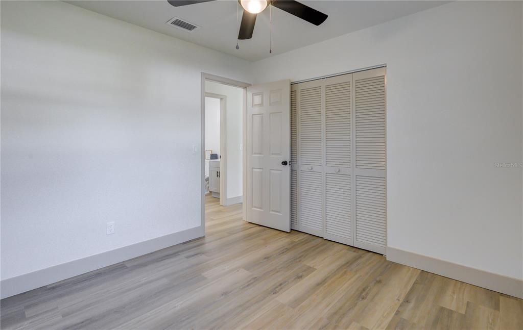 Activo con contrato: $225,000 (3 camas, 2 baños, 1252 Pies cuadrados)