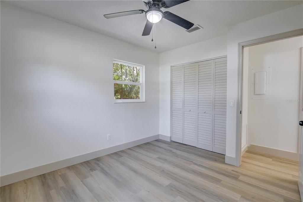 Activo con contrato: $225,000 (3 camas, 2 baños, 1252 Pies cuadrados)