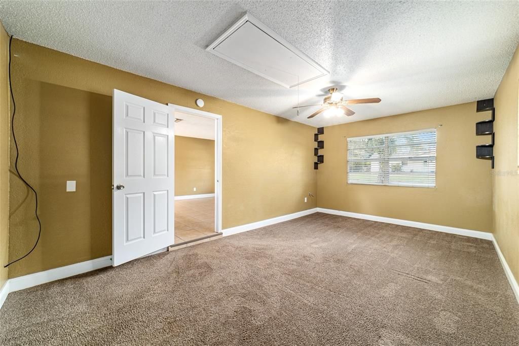 出租: $1,850 (3 贝兹, 2 浴室, 1384 平方英尺)