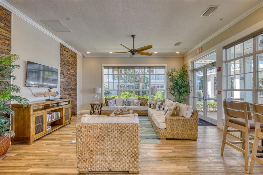 For Sale: $499,000 (2 beds, 2 baths, 1384 Square Feet)