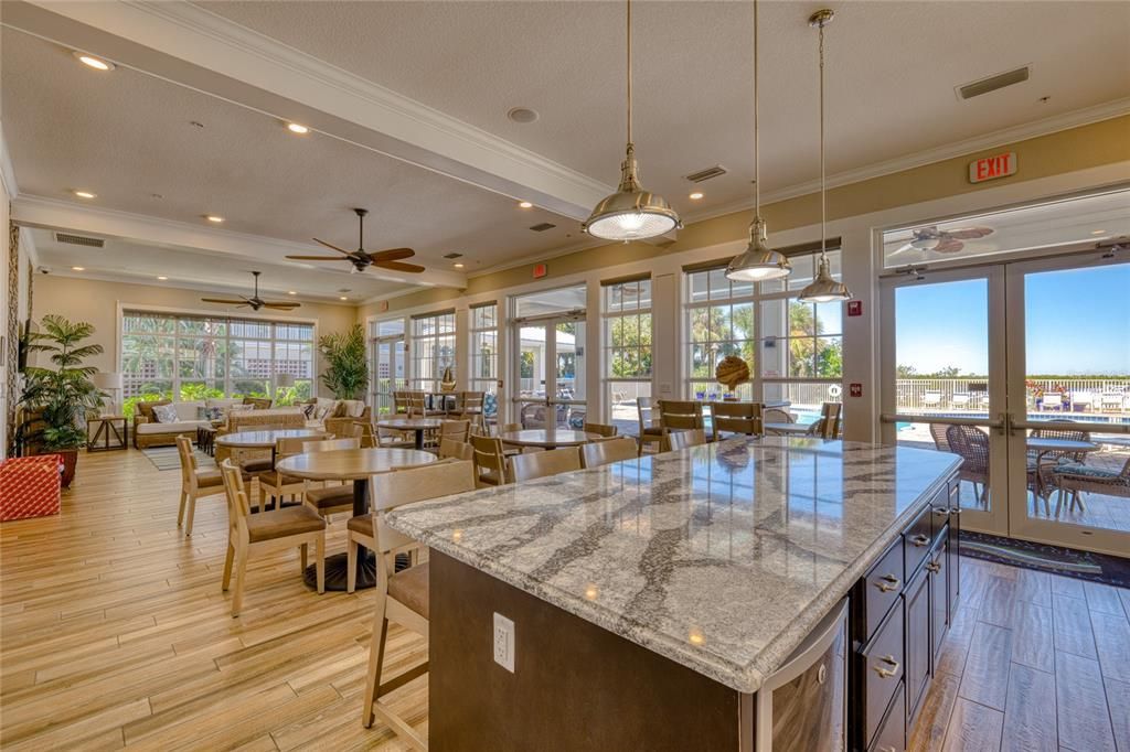 For Sale: $499,000 (2 beds, 2 baths, 1384 Square Feet)