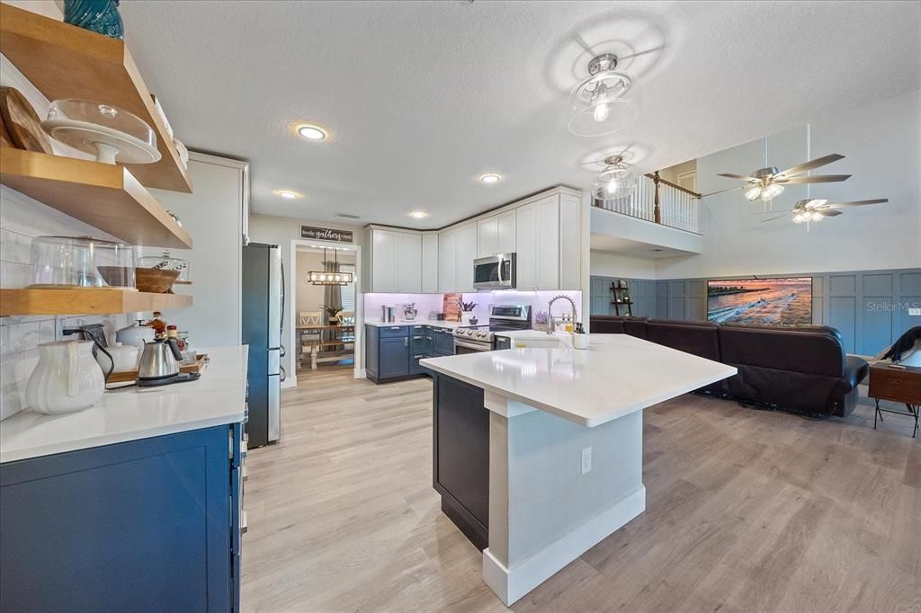 Active With Contract: $765,000 (4 beds, 2 baths, 2527 Square Feet)