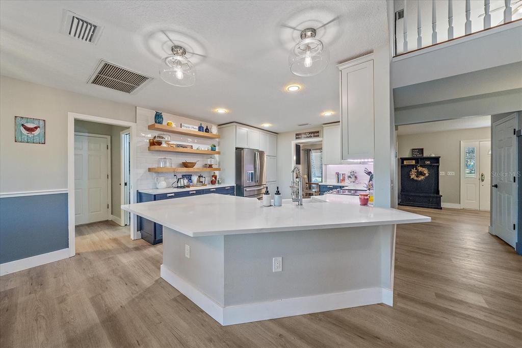 Active With Contract: $765,000 (4 beds, 2 baths, 2527 Square Feet)