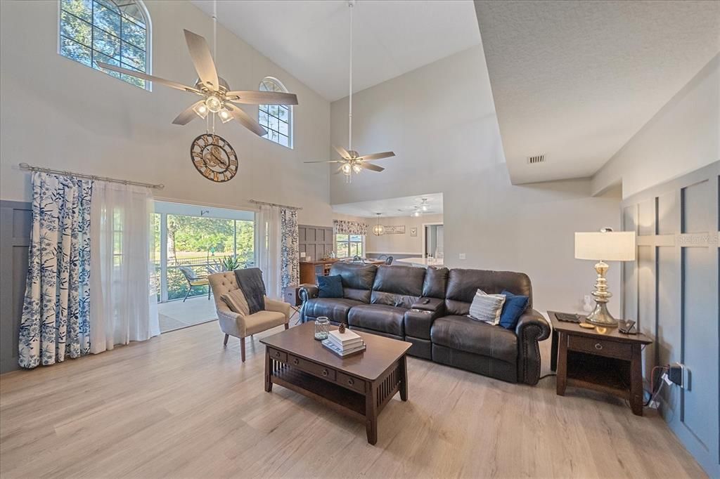 Active With Contract: $765,000 (4 beds, 2 baths, 2527 Square Feet)