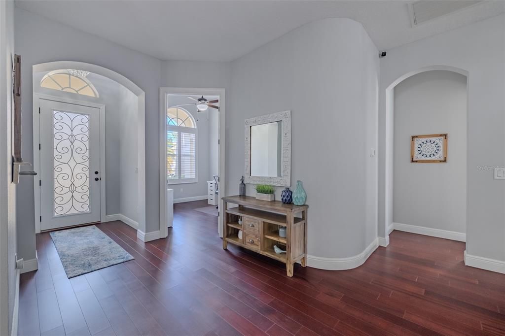 待售: $775,000 (4 贝兹, 3 浴室, 2756 平方英尺)