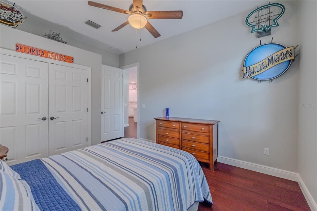 待售: $775,000 (4 贝兹, 3 浴室, 2756 平方英尺)