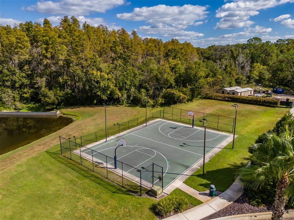 待售: $775,000 (4 贝兹, 3 浴室, 2756 平方英尺)