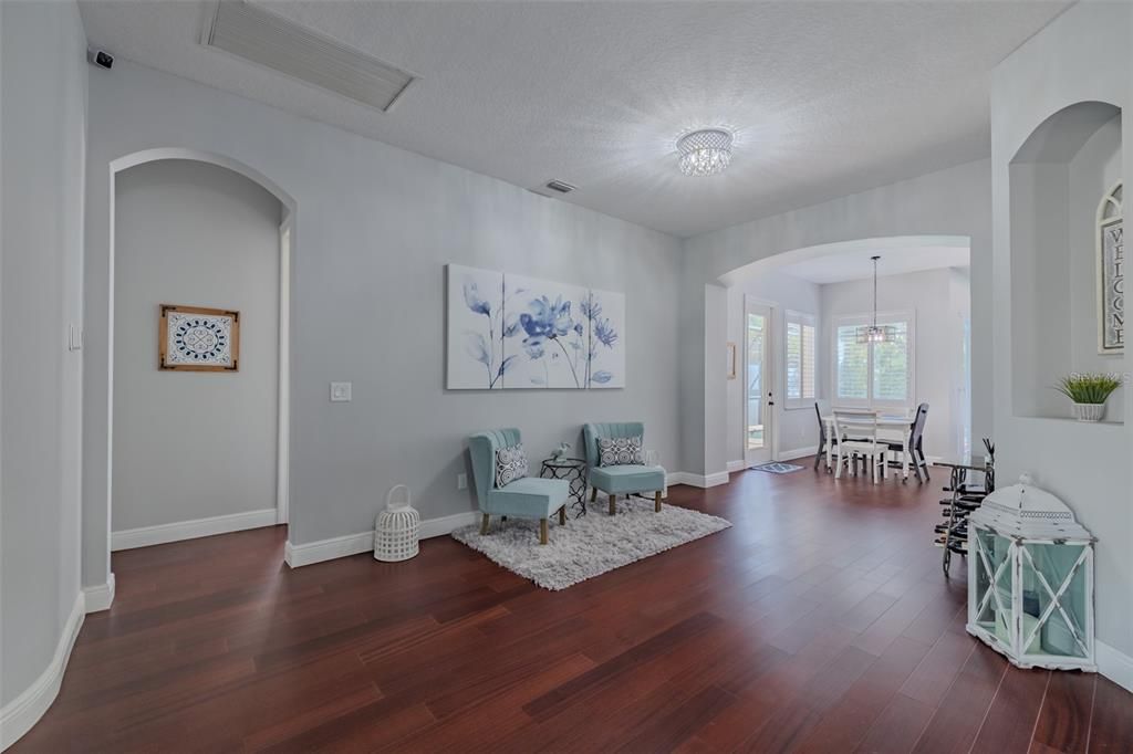 待售: $775,000 (4 贝兹, 3 浴室, 2756 平方英尺)