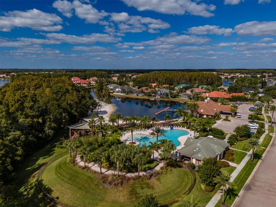 待售: $775,000 (4 贝兹, 3 浴室, 2756 平方英尺)